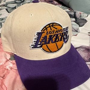 Lakers Mitchell and ness SnapBack hat